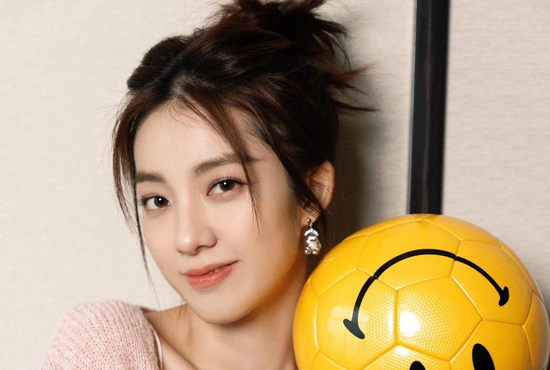 Đúng 12h trưa ngày mai, thứ Tư 25/3/2026, 3 con giáp 'gánh bạc gánh vàng' về nhà, tiền tài quấn lấy thân, sung túc bất ngờ