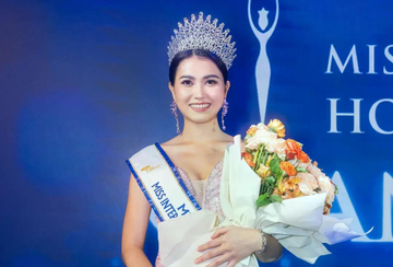 Cô gái 24 tuổi đăng quang Hoa hậu Quốc tế Hong Kong