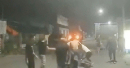 Điều tra vụ rượt đuổi, đánh người, đập phá ô tô do mâu thuẫn mua bán sầu riêng