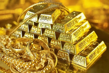 Hy hữu: Mẹ cất tiền vàng trong tủ lạnh cũ, con trai không biết đem bán sắt vụn