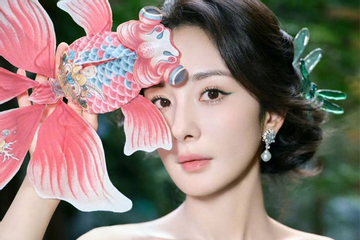 Thần Tài ban lộc vàng, 3 con giáp như chuột sa hũ nếp, công danh nở rộ, hứng mưa lộc trời, vươn tới giàu sang