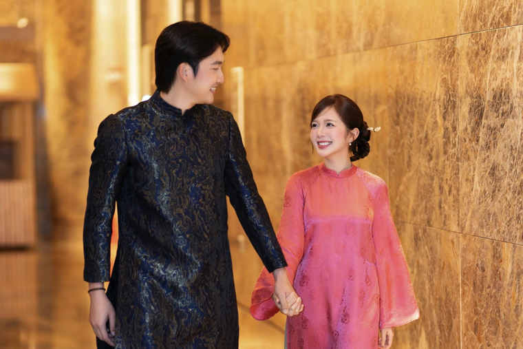 Diễn viên Đình Tú ở rể, chăm việc nhà và bị vợ Ngọc Huyền 'cấm' thả tim gái xinh