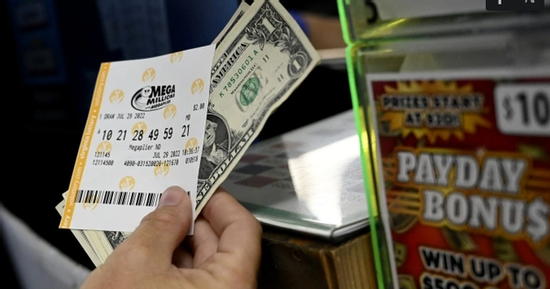 Từ triệu phú đến người vô gia cư: Bi kịch bắt đầu từ một tấm vé số