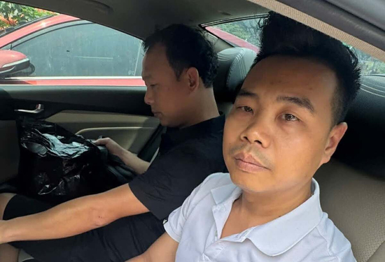 Triệu tập 2 kẻ trong vụ nam sinh bị đánh hội đồng giữa phố Hà Nội