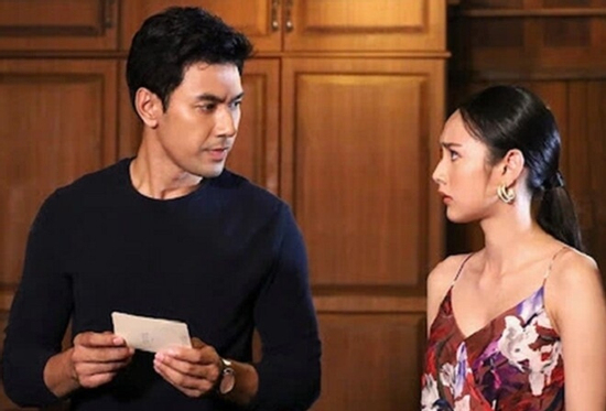 20 năm làm dâu, tôi lặng người khi biết ngôi nhà đang ở được bố mẹ chồng sang tên cho ai