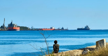 Mỹ cho phép tàu chở dầu Nga cập bến Cuba