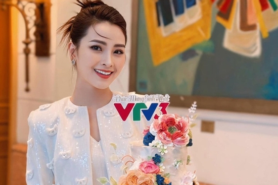 MC không được dùng tên thật trên sóng VTV vừa làm đám hỏi với cầu thủ nổi tiếng giàu có ra sao?