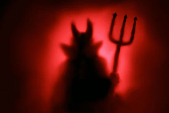 Người đàn ông kể chuyện xuống địa ngục, gặp quỷ dữ trong 5 ngày hôn mê