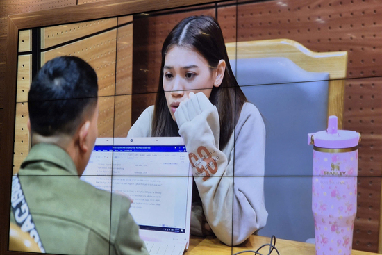 Nhân viên Xôi Lạc TV trình độ thạc sĩ, 'ai biết việc người đó'