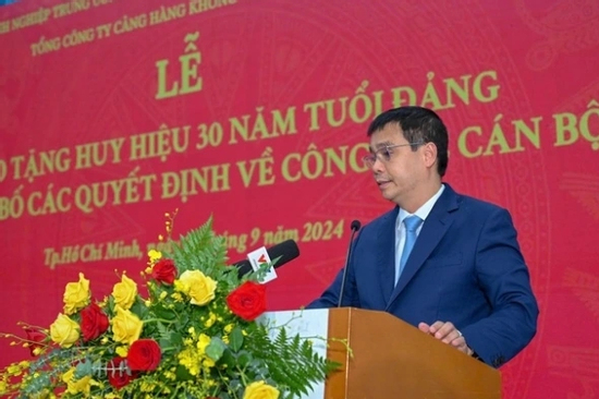 Bắt tạm giam ông Vũ Thế Phiệt, Chủ tịch Tổng Công ty Cảng hàng không Việt Nam ACV