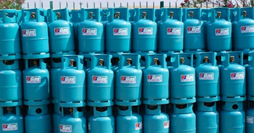 Giá gas tăng mạnh, mỗi bình gas 12kg đắt thêm 30.000 đồng