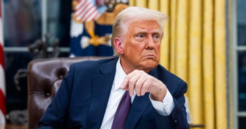 Ông Trump sẽ cùng Israel quyết định thời điểm dừng tấn công Iran