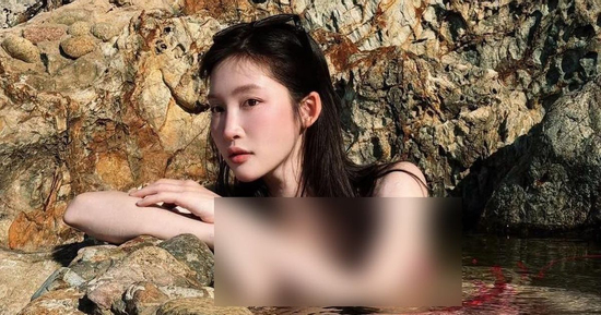 Ca sĩ Juky San mặc bikini tắm trong Giếng Tiên: Chế tài xử lý sẽ như thế nào?