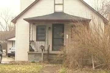 Bị giam giữ suốt hai năm dưới căn hầm tối, người phụ nữ chỉ còn 