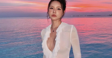 Chị đẹp cưới chồng kém 9 tuổi, sinh 2 con vẫn đẹp ngỡ ngàng,U40 nhưng visual trẻ như gái đôi mươi