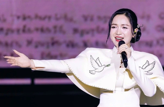 Hát nhép, hát đè: 'Vùng xám' khiến thị trường âm nhạc méo mó