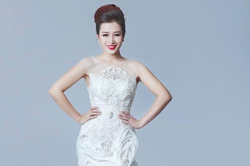 Vẻ ngoài tuổi trung niên của 'phú bà' Vbiz - Hoa khôi Thể thao vừa mời bạn bè đến thăm biệt thự 200 tỷ