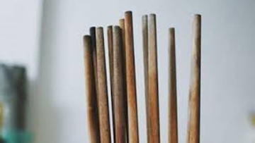 Coi chừng “rước bệnh” từ đũa mốc trong bữa ăn hằng ngày