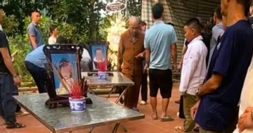 Hai chị em ruột đuối nước thương tâm dưới khe suối sau nhà