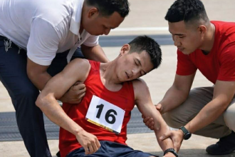 Chỉ còn 10m tới đích, người đàn ông bất ngờ ngừng tim khi đang chạy