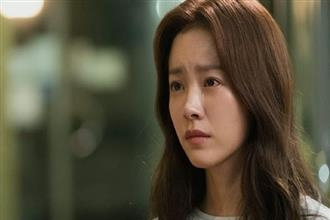 Ngày ra tòa, tôi dắt theo người đàn ông quyền lực khiến cả nhà chồng đứng hình, chồng cũ lập tức run rẩy xin rút đơn