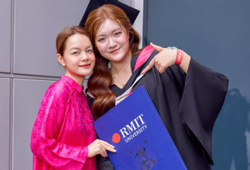 'Con gái' Phạm Quỳnh Anh gây chú ý: Tuổi 23 cao 1m82, cử nhân Đại học nổi tiếng