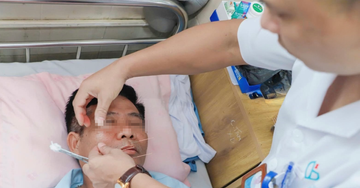 Từ thói quen 'tắm xong ngủ điều hòa lạnh', nhiều người bị méo lệch khuôn mặt