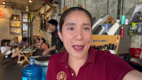 Nữ NSƯT vừa tuyên bố đóng cửa quán cà phê là ai, có đời thực ra sao?