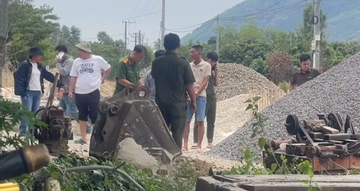 Án mạng trong đêm khiến cha tử vong, con trai nguy kịch