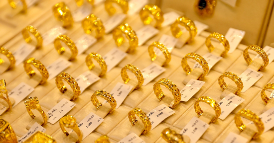 Giá vàng hôm nay 22/4/2026: Giảm mạnh, trong nước có thể rời mốc 170 triệu/lượng