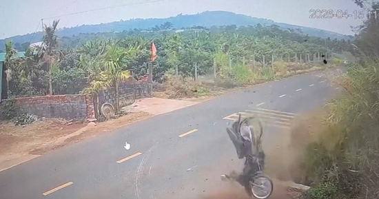 Công an Đắk Lắk họp báo vụ tai nạn giao thông khiến học sinh lớp 12 tử vong