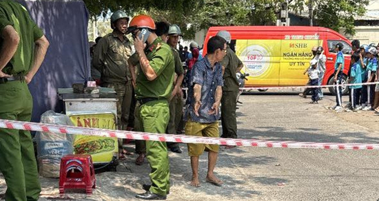 Sở GD-ĐT đề nghị khẩn sau vụ nam sinh lớp 9 đâm bạn tử vong trước cổng trường