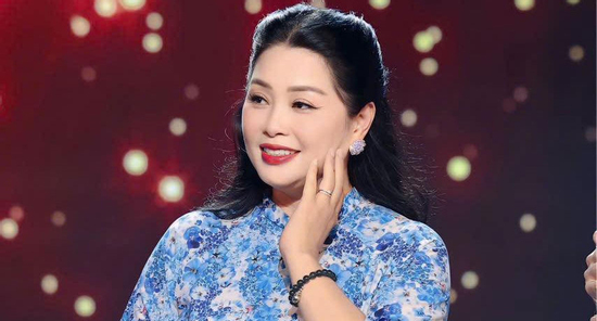 Diễn viên Tú 'cháo lòng' mắc ung thư di căn, sống như thể mai là ngày cuối