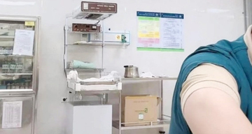 Bác sĩ vừa làm việc vừa livestream, Giám đốc Bệnh viện Phụ sản Hà Nội lên tiếng