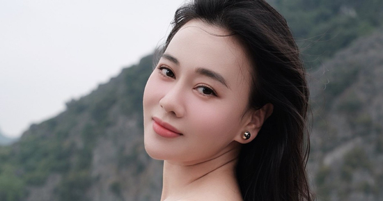 Phương Oanh xuất hiện giản dị, xinh đẹp sau biến cố, khoảnh khắc bên cặp song sinh gây 'bão' mạng