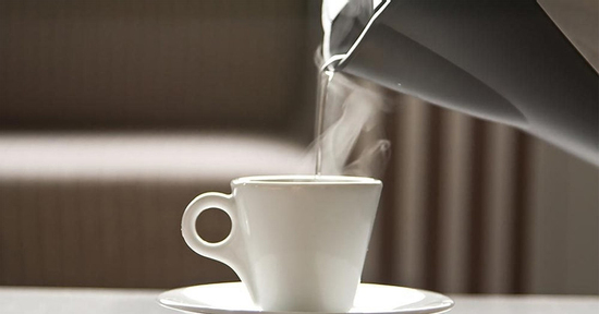 Thức uống buổi sáng tốt nhất cho thận được các chuyên gia đồng thuận