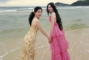 Vợ và con gái MC Quyền Linh tiếp tục gây chú ý