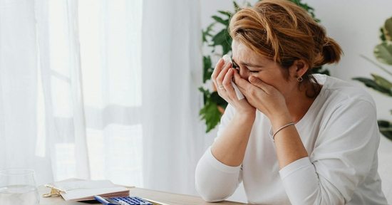 Đọc lá thư trong ngày giỗ đầu mẹ, con gái bàng hoàng nhận ra điều đau đớn