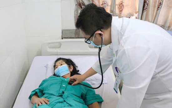 86 người nhập viện sau ăn bánh mì ở Đắk Lắk: Rau, dăm bông nhiễm vi khuẩn