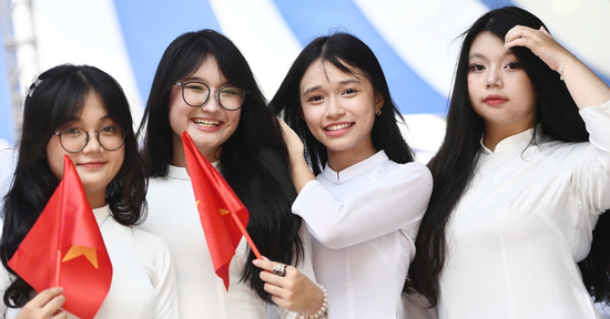 Giá sách giáo khoa năm học 2026-2027 sẽ giảm
