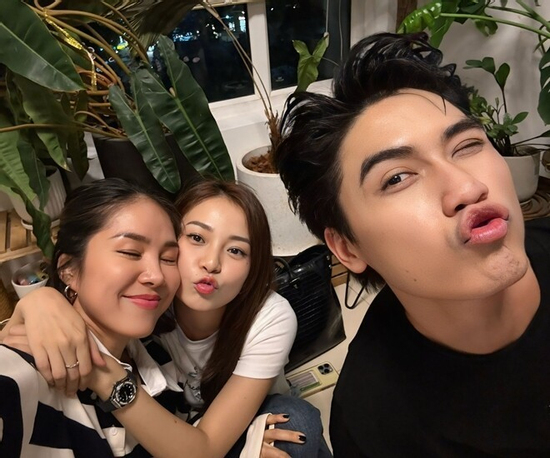 Lê Phương gia nhập hội 