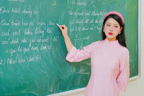 Thông tư mới về dạy thêm, học thêm áp dụng từ 15/5, hiệu trưởng có trách nhiệm ra sao?