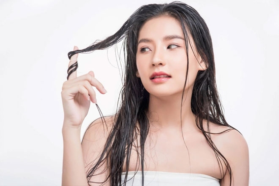 Tóc nhanh bết sau khi tập thể dục:  Áp dụng ngay những cách này