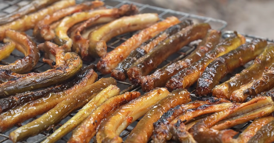 Sản vật trời ban nhìn giống lươn, đem nướng hay om củ chuối đều ngon