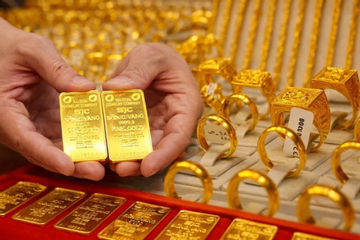 Giá vàng hôm nay 23/5: Trong nước và thế giới giảm mạnh