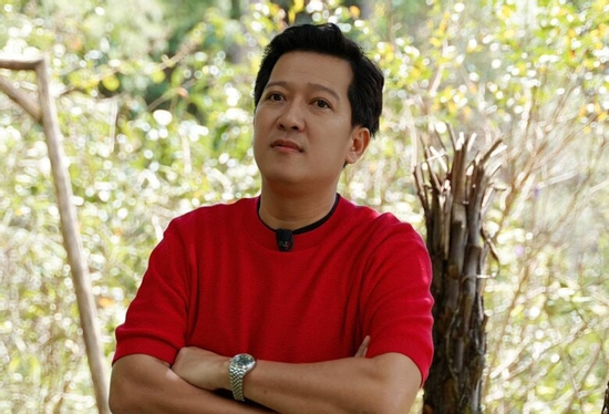 Trường Giang: Hành trình từ cậu bé mót mủ cao su đến danh hài sở hữu biệt thự nghìn mét vuông