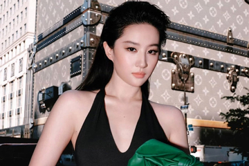 Lưu Diệc Phi khoe khí chất sang trọng trong bộ ảnh mới ở tuổi U40