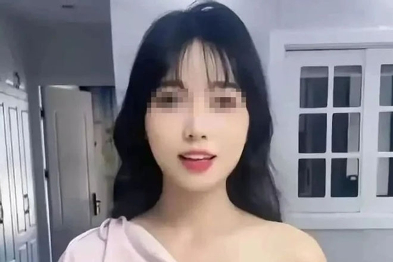 Một nữ vlogger bị bắt sau video thu hút hơn 100 triệu lượt xem