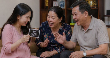 Con dâu cưới 3 năm vẫn ngủ điều hòa đến 10h trưa, mẹ chồng còng lưng cơm bưng nước rót: Biết lý do ai cũng lặng người