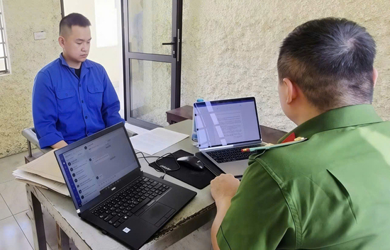 Khởi tố 10 đối tượng liên quan website bóng đá lậu ‘Bún Chả TV’